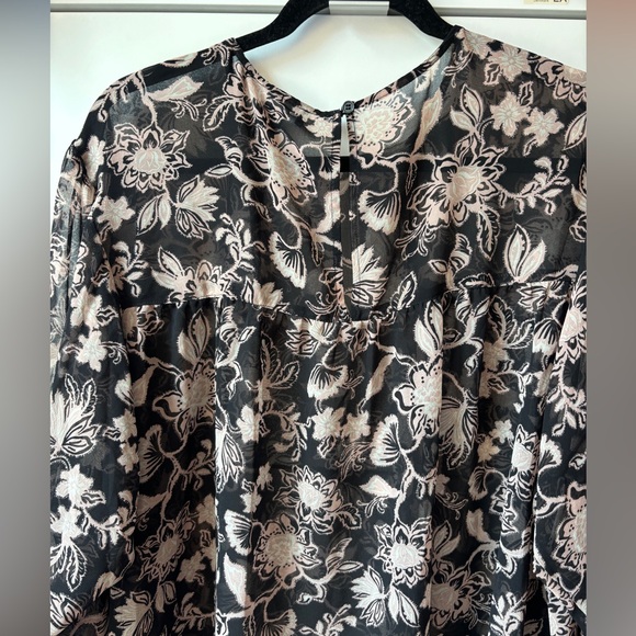 Sanctuary Ruffle Blouse Moment XL NWT - Picture 6 of 9